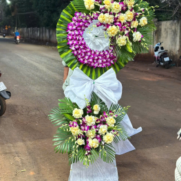 Hoa chia buồn mẫu 3